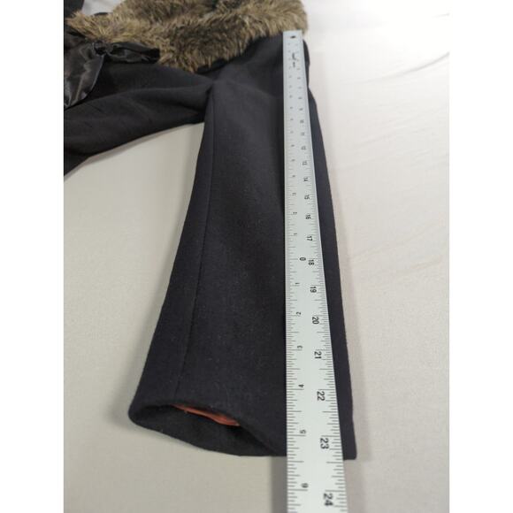 H&M Womens Size 8 Black Wool Blend Coat Faux Fur Collar Vintage Style Jacket - Picture 7 of 16